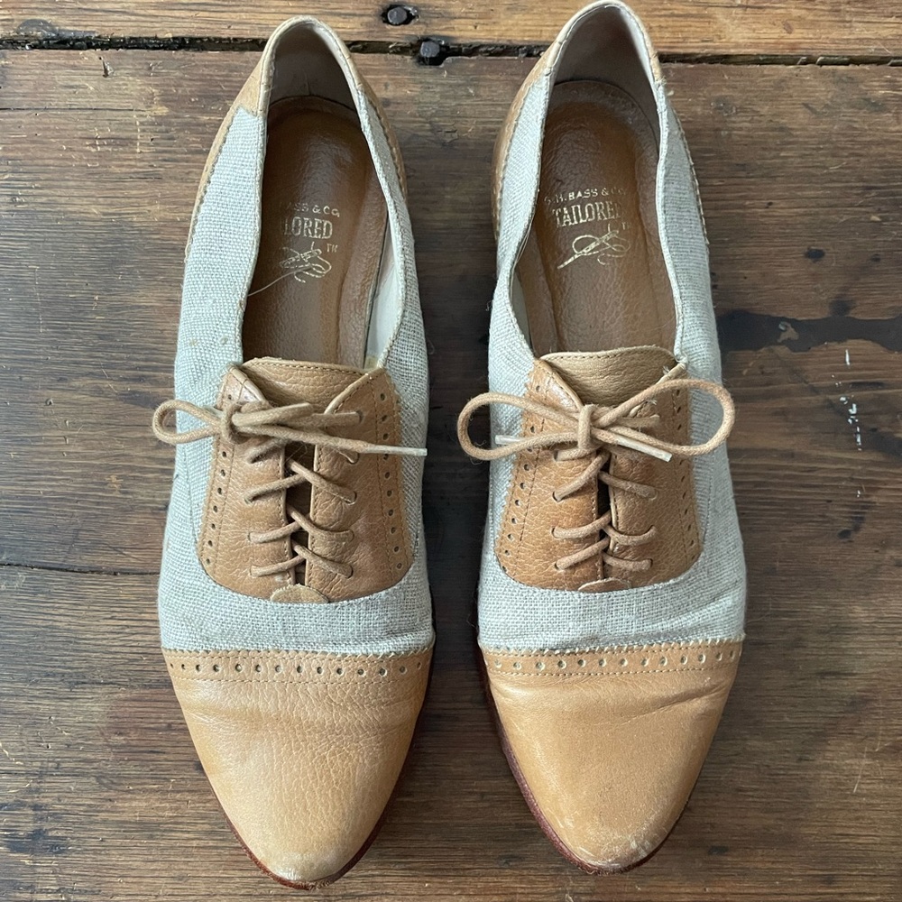 VINTAGE SADDLE SHOES